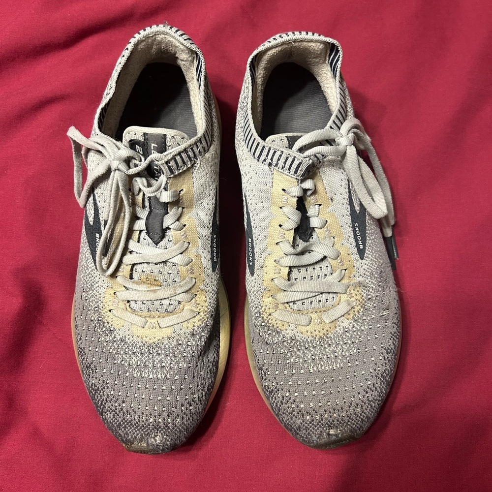 Women’s Brooks Glycerin athletic shoes